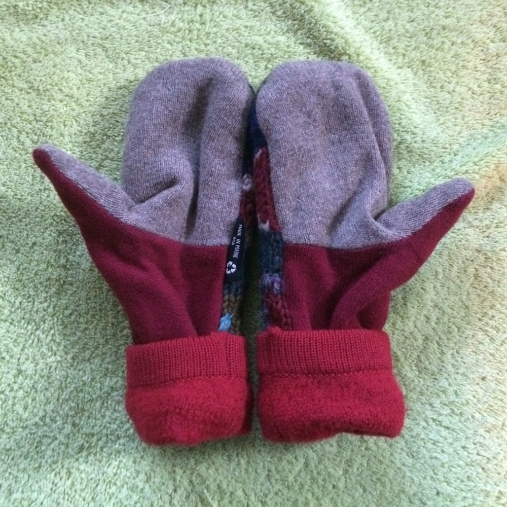 Handmade Wool Mittens - Picture 2 of 4